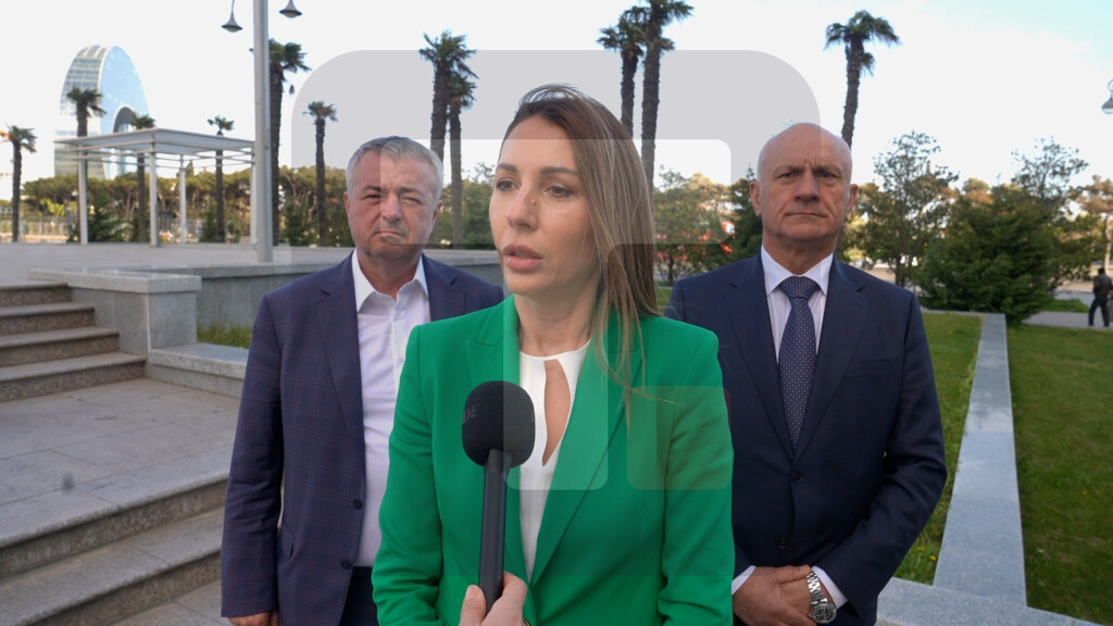 Đedović Handanović: Dogovorili smo redovne sastanke naših tehničkih timova u Beogradu i Bakuu