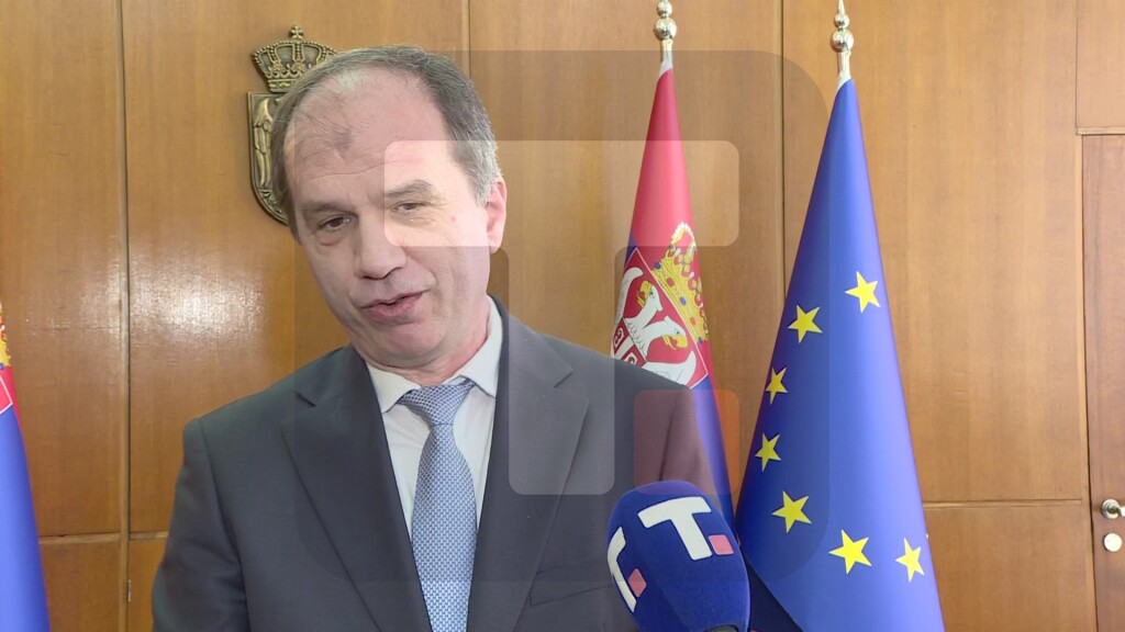 Beriša: Potpisani memorandum dobar primer saradnje institucija na republičkom i lokalnom nivou koja ima ''opipljive'' rezultate za lokalnu zajednicu