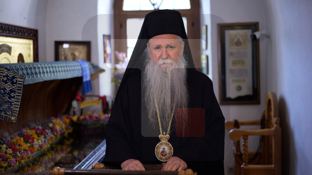 Mitropolit Joanikije: Ohrabreni, ukrepljeni, iskupljeni i istinski preporođeni Hristovim stradanjem i Vaskrsenjem, dobijamo novu perspektivu života