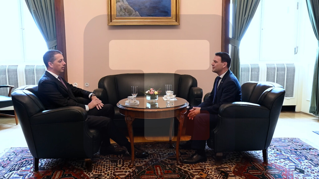 Đurić sastankom sa češkim kolegom Macinkom započeo posetu Češkoj