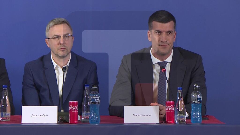 Kešelj: Beogradski maraton je od izuzetnog značaja za Republiku Srbiju