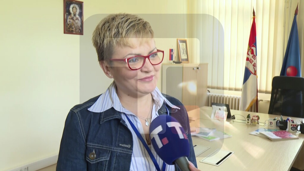 Stojanović: Nove zbirke testova za malu maturu su značajna podrška učenicima