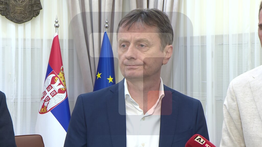 Glišić: Naš posao je da građani ne trpe i zato ulažemo u ovakve projekte koji direktno poboljšavaju kvalitet života