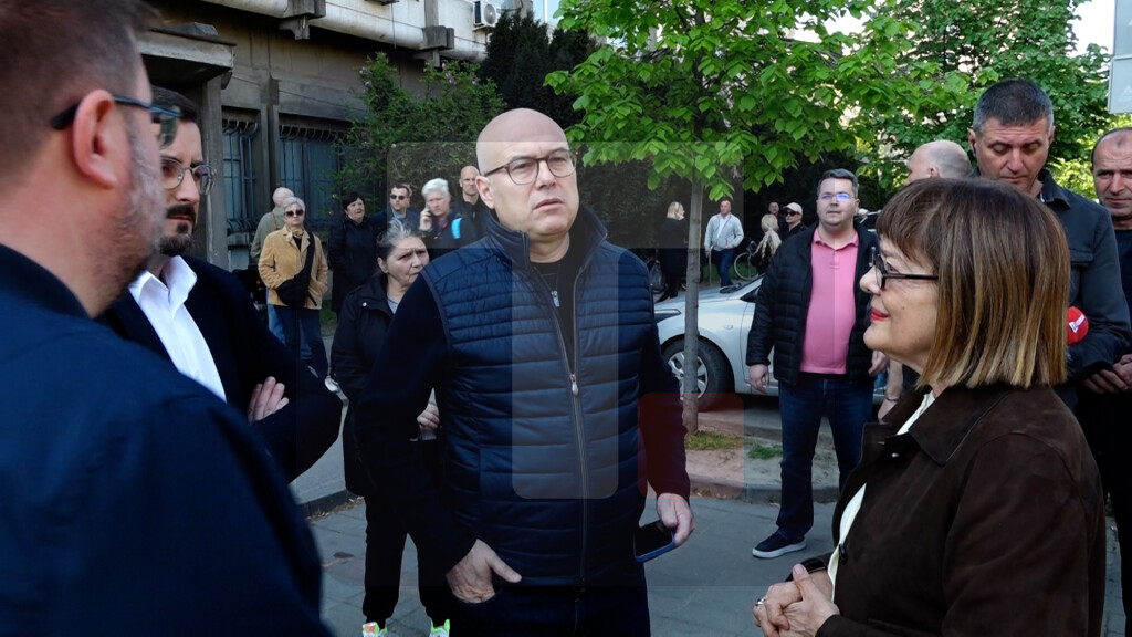 U Novom Sadu održan protest protiv blokada saobraćaja, skupu su prisustvovali Vučević, Gojković i Mićin