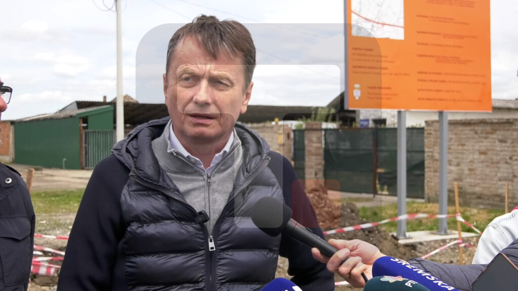 Glišić: U julu završetak radova na tranzitnom vodovodu S. Mitrovica - Milekića salaš