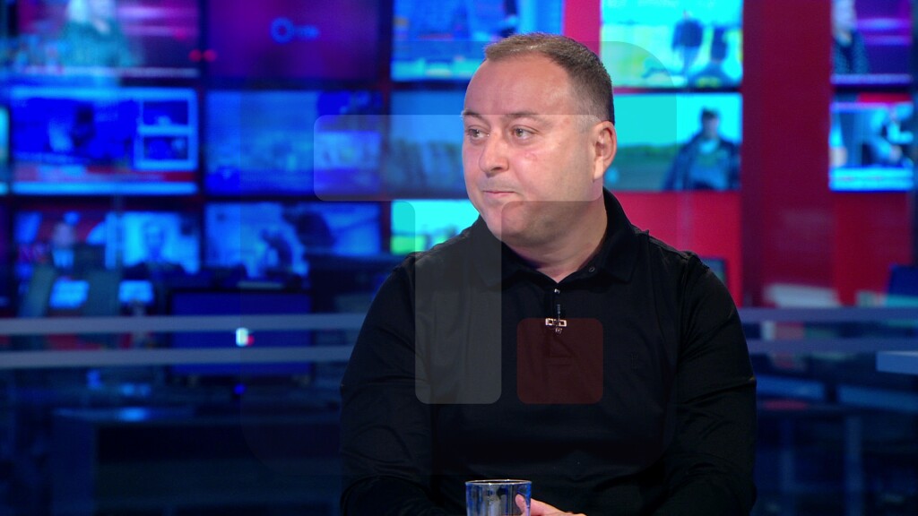 Čučković: Tri nove atrakcije u Beogradu - od danas Vidikovac Belgrade 360Deck na 41. spratu Kule Beograd, a uskoro i Stari železnički most koji će biti namenjen biciklistima i pešacima i panoramski točak