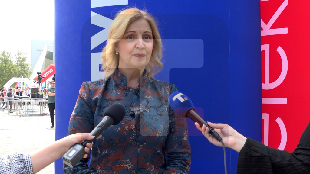 Smiljković Stojanović: Verujemo da su detinjstvo i mladost temelj svakog zdravog društva