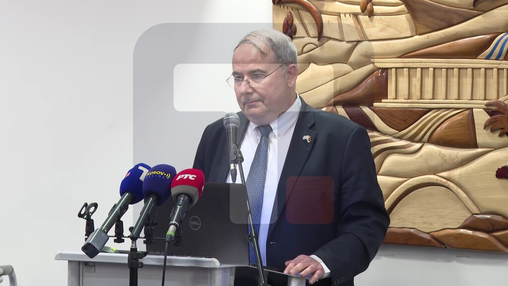Nikolić: Postoje istorijski razlozi, uglavnom iz komunističke SFRJ gde je politika bratstva i jedinstva koncept ostavljanja prošlosti iza sebe