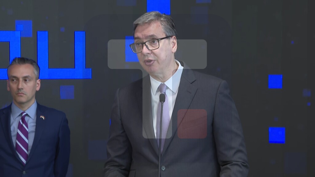 Vučić: Državni organi su naučili mnogo na 2,6 miliona hakerskih napada koje je Srbija imala, podaci su beubedni u data centru
