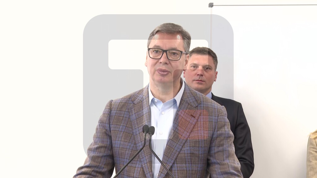 Vučić: Mobilne ambulante bi smanjile smrtnost u Srbiji, to obi značilo svim ljudima koji ne mogu da dođu do kliničkih centara