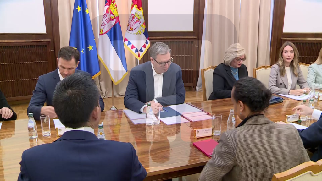 Vučić sa predstavnicima MMF-a: Srbija uspeva da održi dobru fiskalnu poziciju