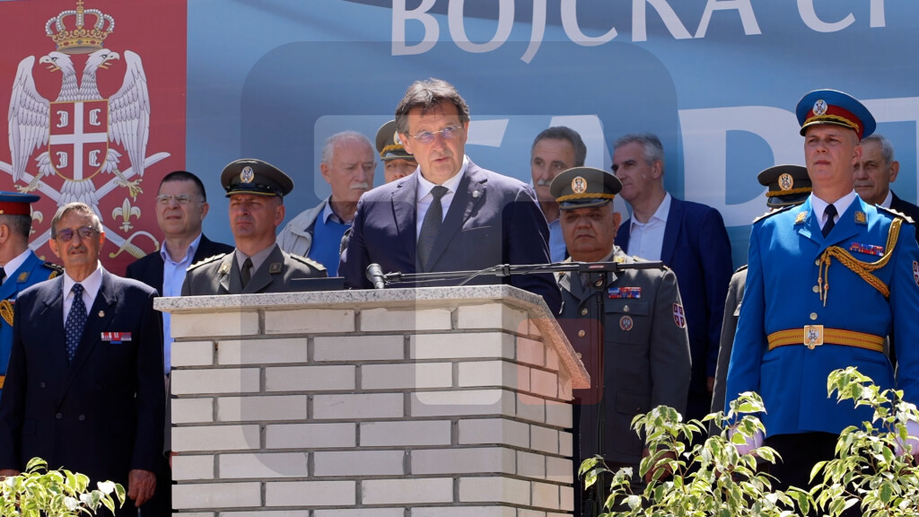Gašić: Dva veka primer časti i državnog dostojanstva