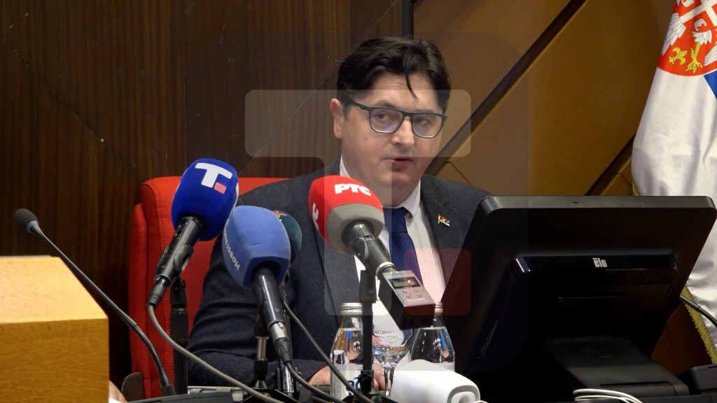 Mrdić: Javna slušanja su tu da bi doprinela transparentnosti u oblasti unapređenja izbornog procesa