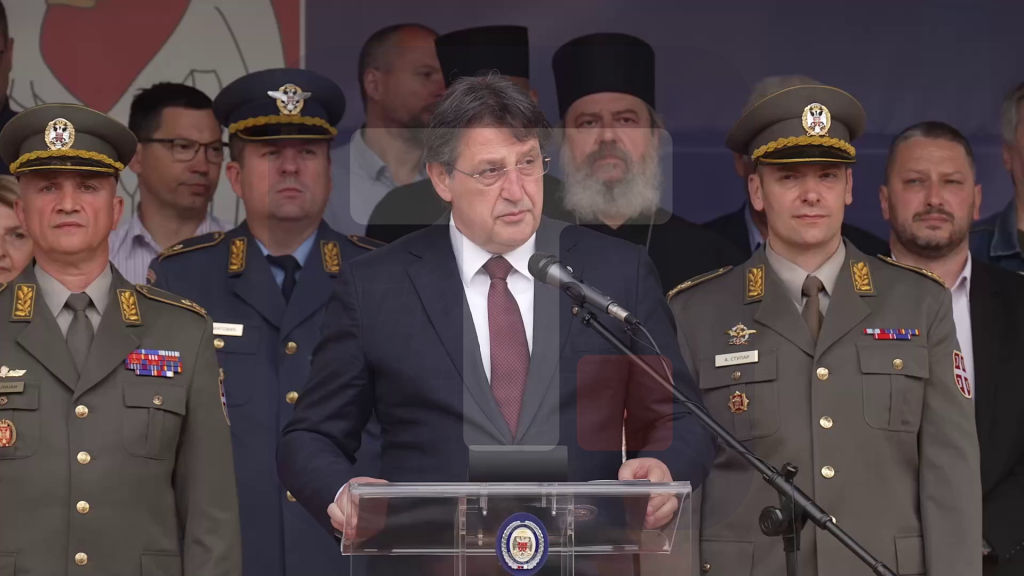 Gašić: Država vojnike danas vidi i jasno vrednuje njihov trud i odricanje