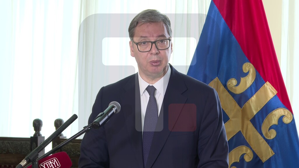Vučić: Država je slaba i nikada dovoljno korisna svome rodu bez crkve