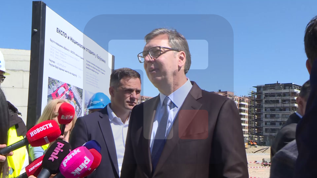 Vučić: Nikada se nije desilo da je manje od 3.500 radnika na EXPO gradilištu