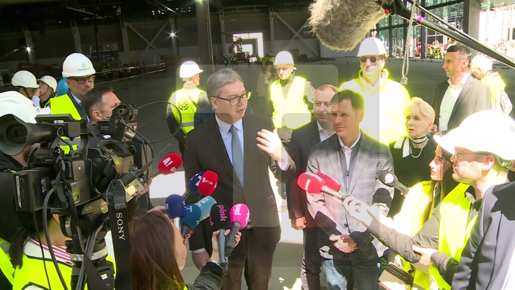 Vučić: Srpski fudbal je na niskim granama, pogotovo na reprezentativnom nivou