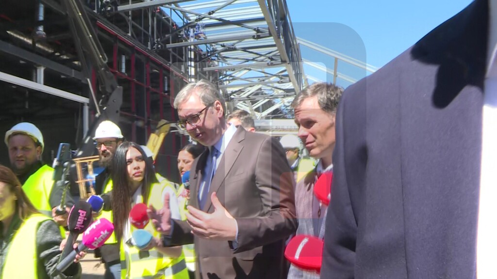 Vučić u obilasku radova na gradilištu u okviru EXPO projekta