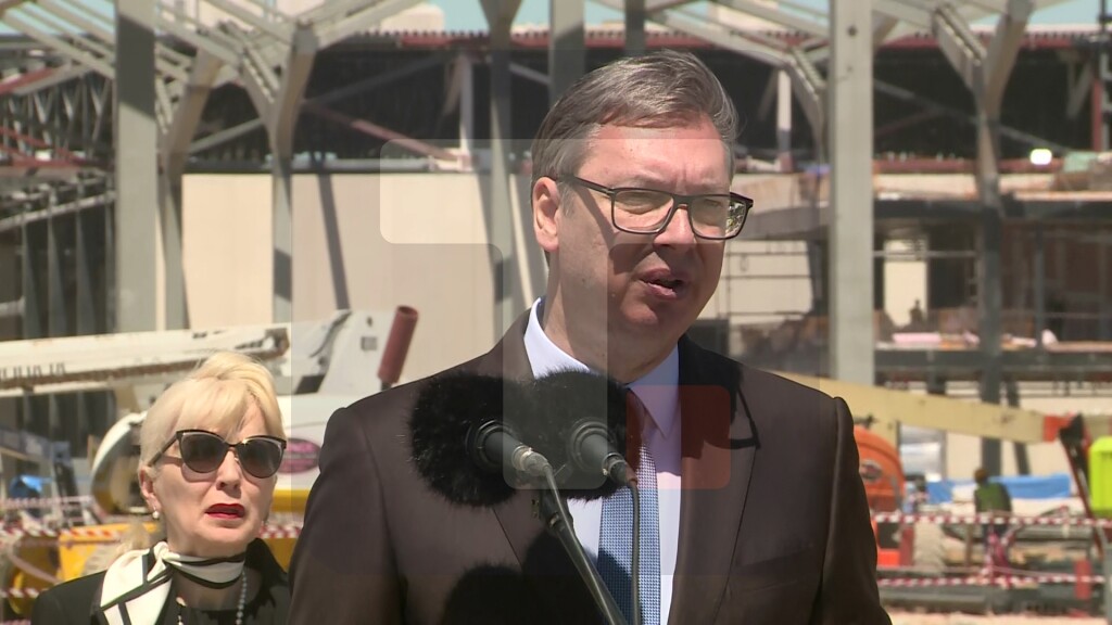 Vučić: Crna Gora je srećna što se otcepila od Republike Srbije, srpski jezik dominantan jezik u Crnoj Gori