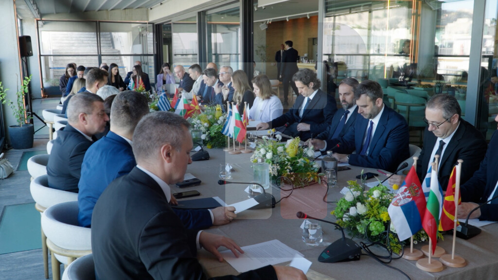 Đedović Handanović na sastanku ministara energetike Srbije, Grčke, Bugarske i Severne Makedonije u Atini