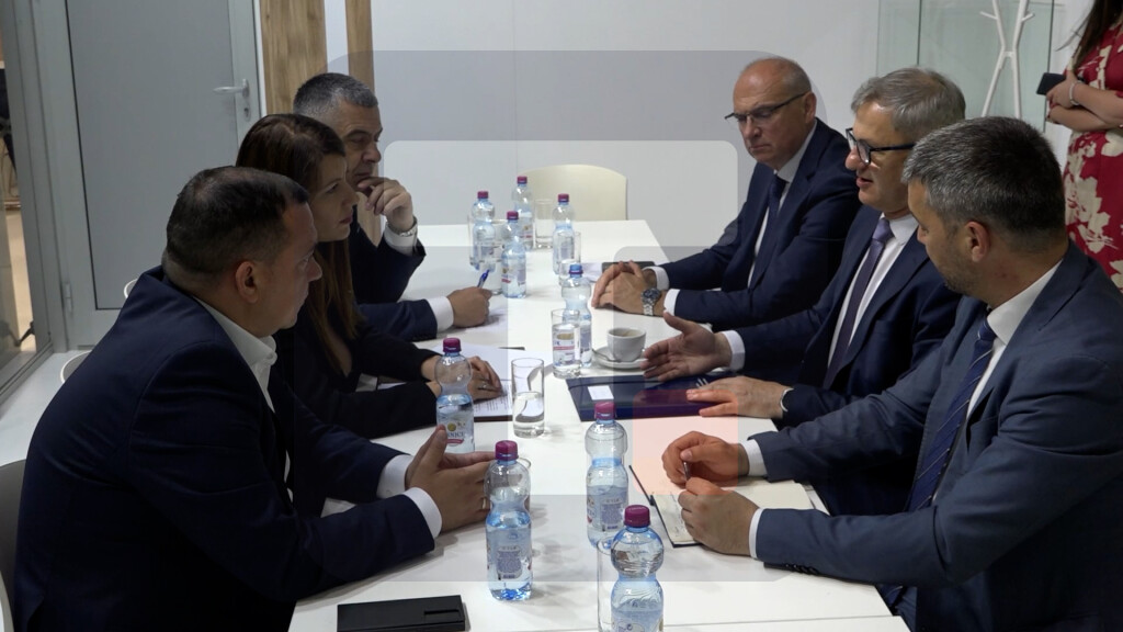 Sastanak Glamočića sa Anđelkom Kuzmić