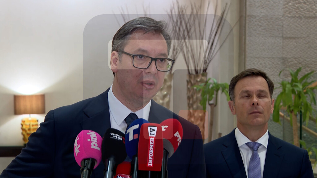 Vučić: Ne mogu da odgovorim i ne mogu da ulazim u blato sa kriminalcima i kriminalcima da odgovaram