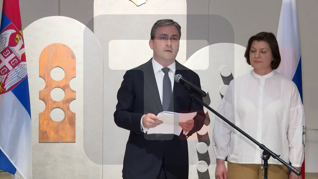 Selaković: Od velikog je značaja što se izloba "Srpski srednjovekovni spomenici u opasnosti" održava u Moskvi