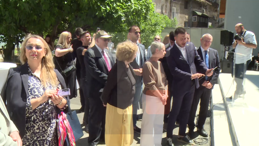 Digitalna platforma “Walk and Learn” predstavljena u dvorištu Sinagoge Sukat Šalom