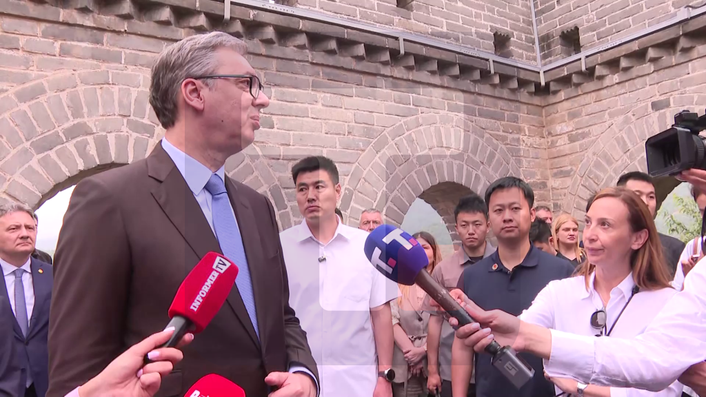 Vučić: Ovaj zid je simbol nečije snage
