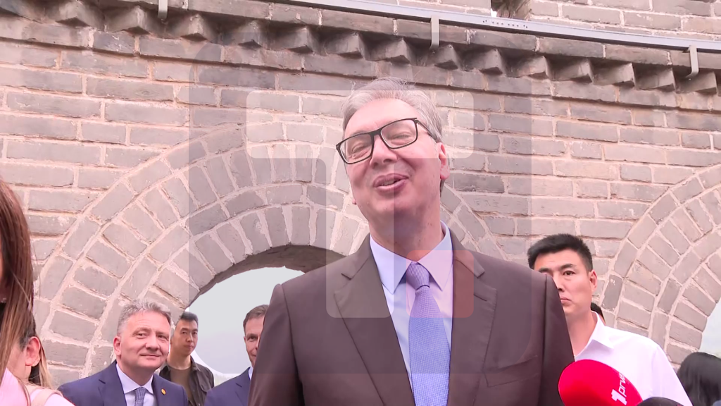 Vučić: Ja sam baš srećan što se igralo kolo