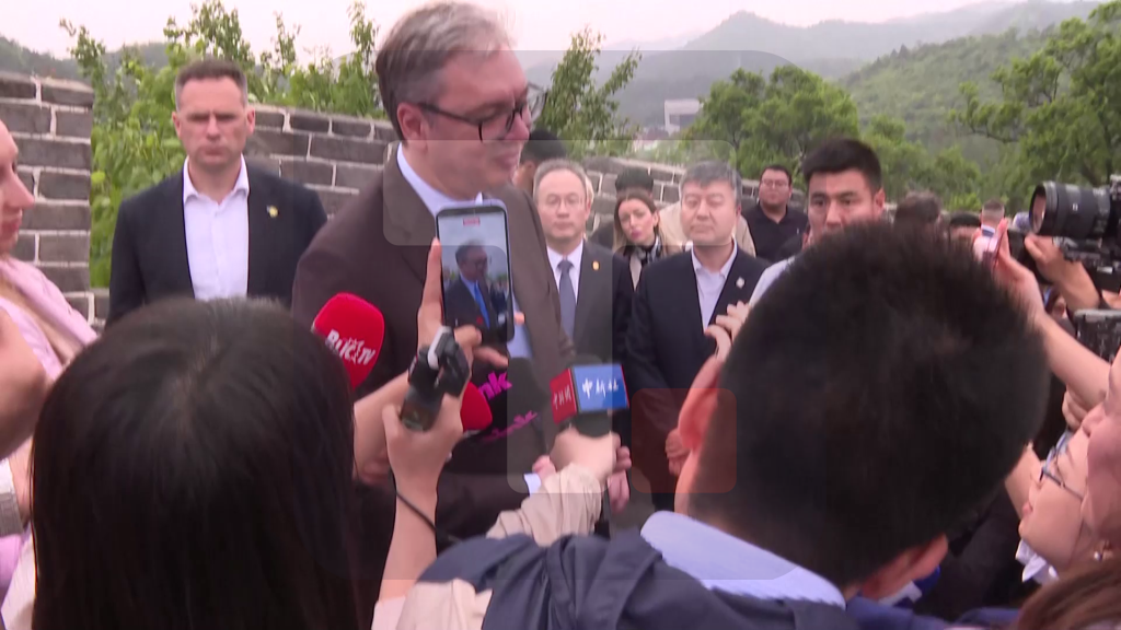 Vučić: Zamoliću predsednika Sija da nam pomogne oko veštačke inteligencije, robota i modernih tehnologija