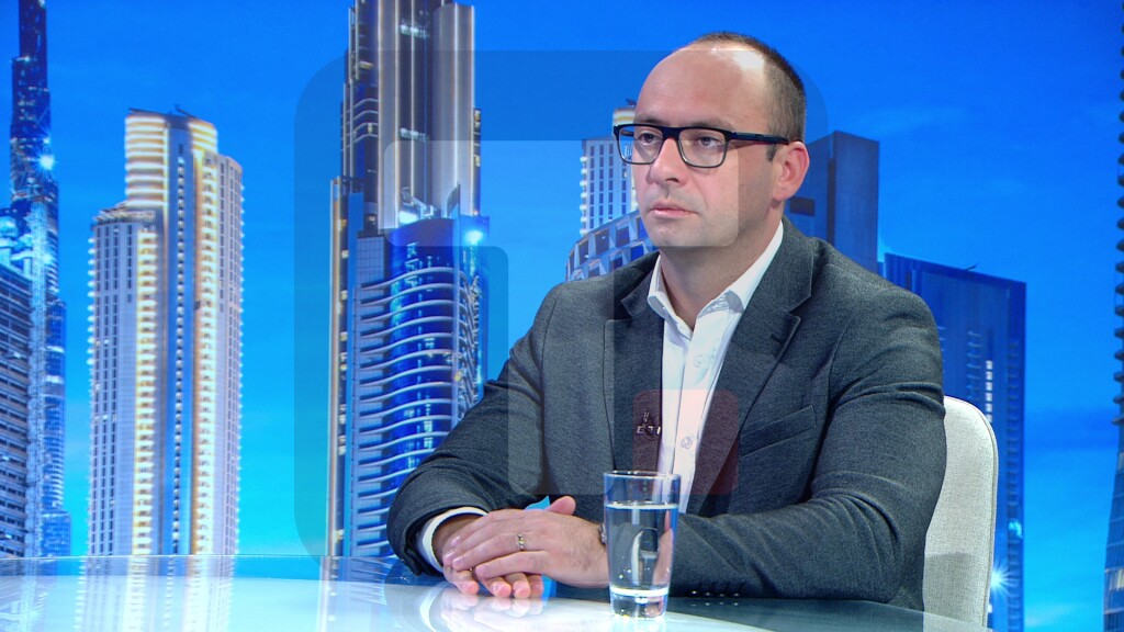 Simić: Uhapšeni iz Gračanice su heroji