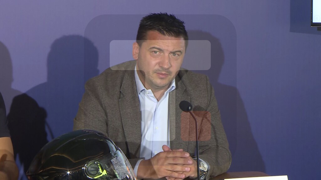 Stamatović: Svako od nas ima pravo na izbor, kočnica je simbol odgovornosti, samokontrole i izbora da se svi vratimo kući živi