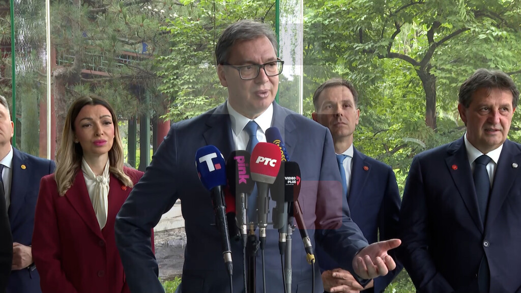 Vučić: Želimo da se dobro etabliramo u NR Kini, kako bismo lakše privlačili investicije i ponudili svoje proizvode njihovom tržištu