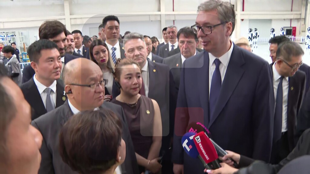 Vučić: Mi ćemo biti prva zemlja u Evropi koja će proizvoditi humanoidne robote