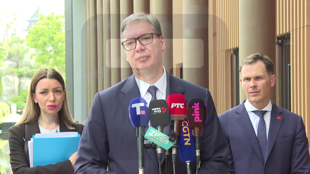 Vučić: 500 mladih koji će doći u kamp kompanije Mint su oni koji se bore za Srbiju