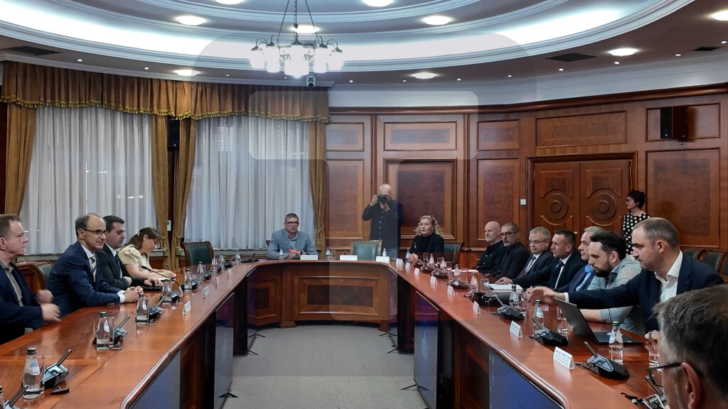 Macut sa dekanima društvenih fakulteta nastavio razgovore o visokom školstvu