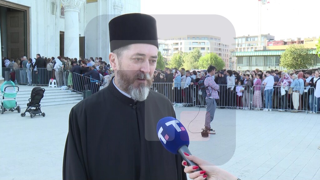 Vasić: O samom broju pristiglih ljudi je teško govoriti, ali je to sigurno preko 100 hiljada ljudi