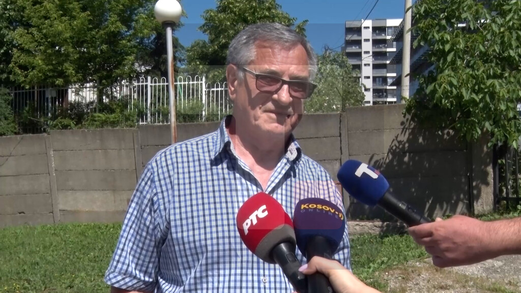 Pešić: Nije baš lako da se dođe, ali ipak treba da se dođe, bar da se zapali sveća