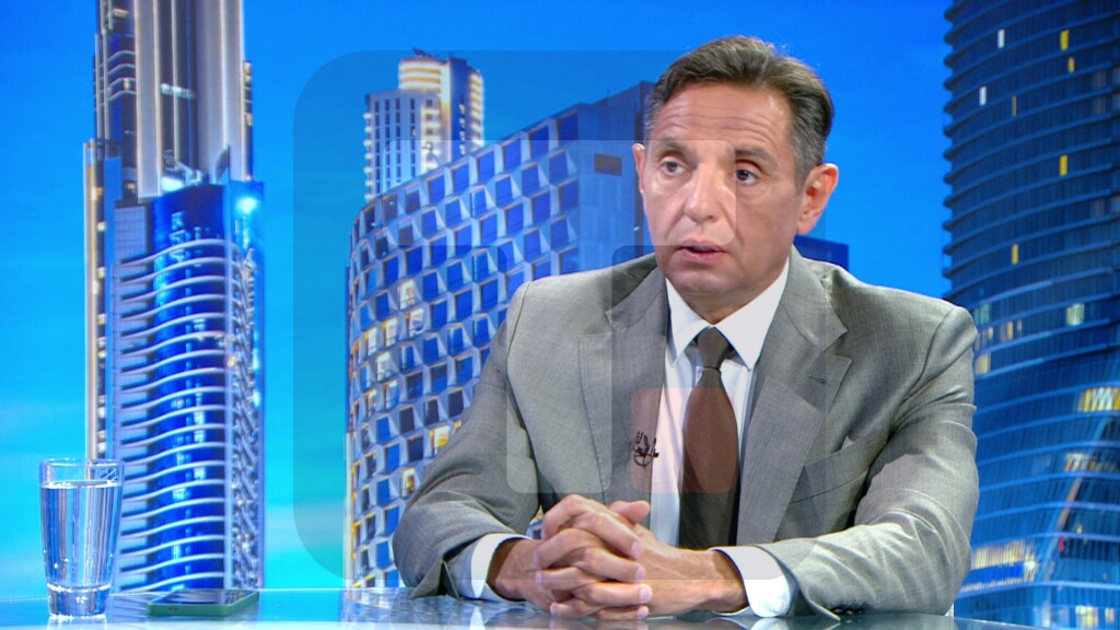 Vulin: Srbija treba da ostane slobodna i da ne teži projektu kakav je EU