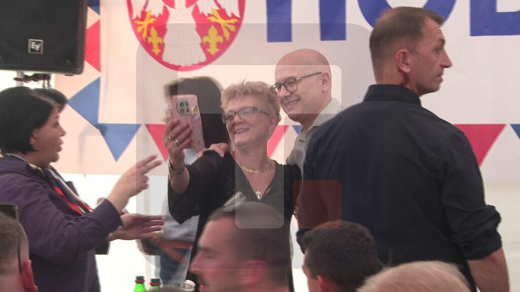 Vučević u selu Kratovo prisustvuje skupu "Srbija pobeđuje"