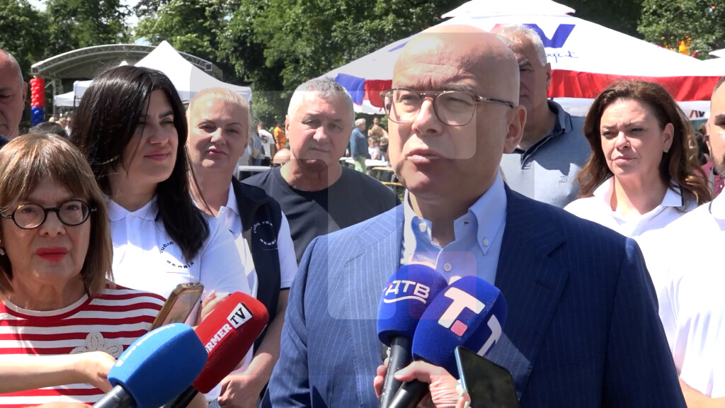 Vučević: Srbiji potrebni jedinstvo, porodica i povratak normalnom životu