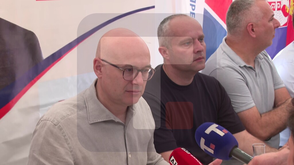 Vučević: Glas naroda je glas Boga