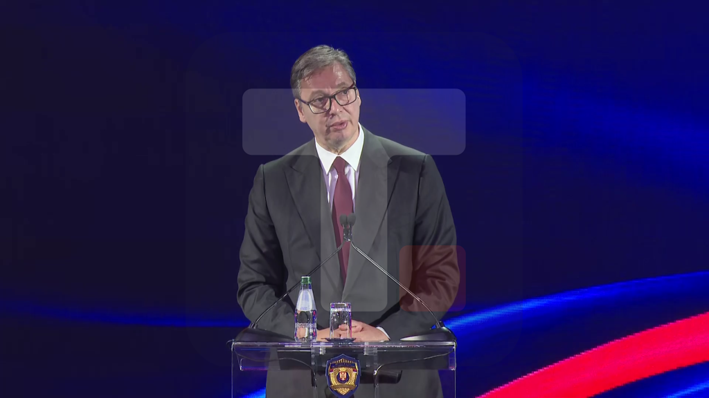 Vučić: Policajac štiti najviše vrednosti našeg društva, ne samo državu