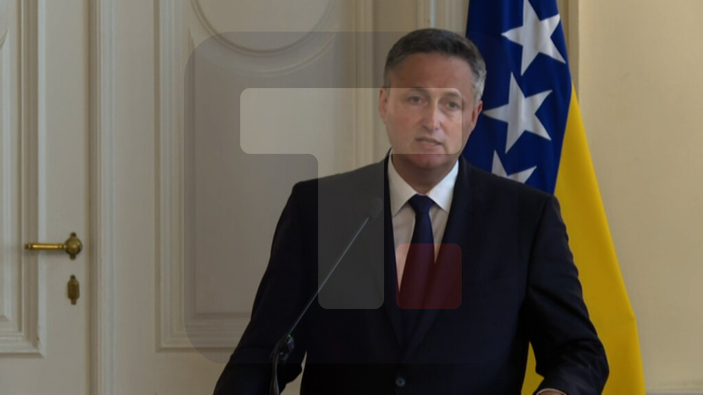 Bećirović: BiH usklađuje svoju politiku sa EU u domenu upravljanja migracija i borbe protiv organizovanog kriminala