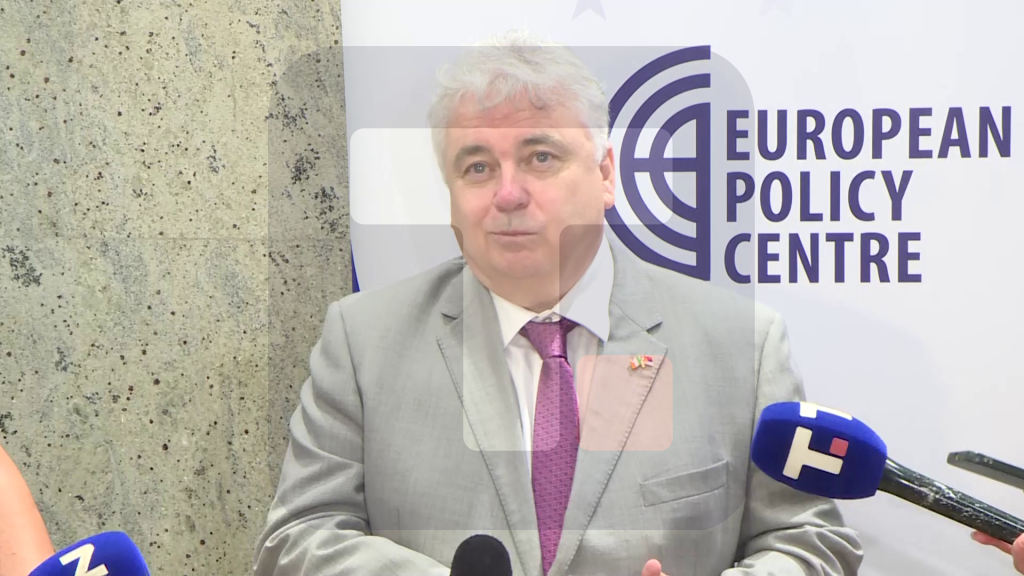 Kolgan: Važno da se sasluša mišljenje građana Srbije po pitanju pristupanja EU