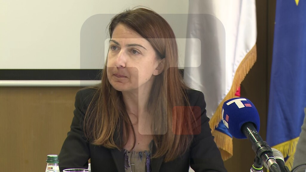 Longo: Žene iz redova nacionalnih manjina suočavaju se sa preprekama u obrazovanju, zapošljavanju, zdravstvenoj zaštiti, političkom učešću i pristupu uslugama