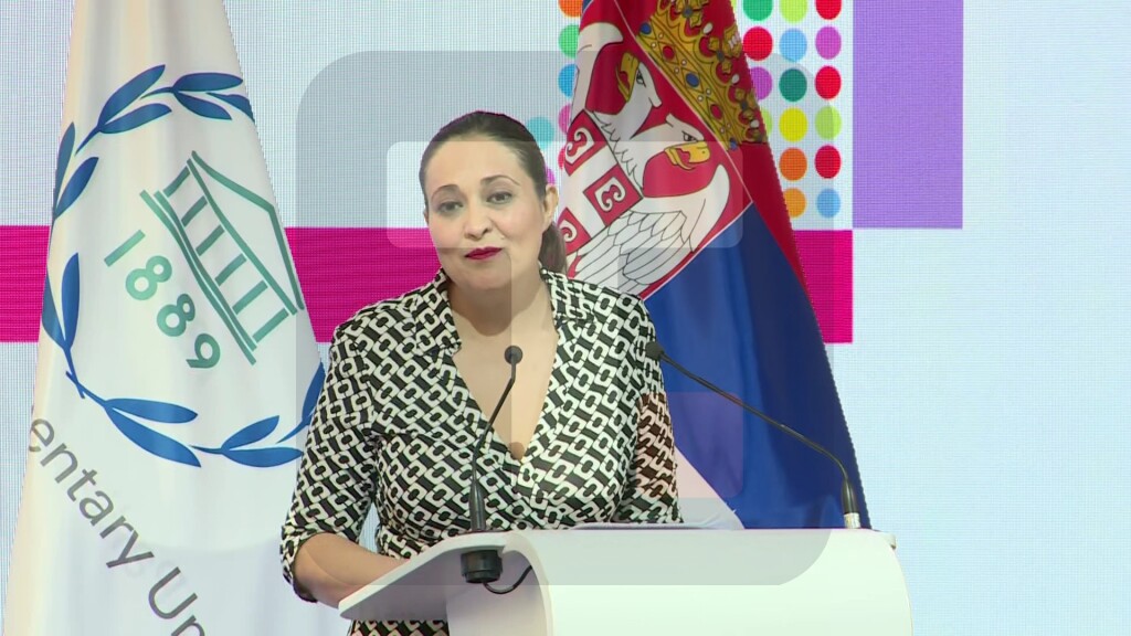 Lopez Kastro: Žene parlamentarke u Srbiji veoma hrabre i snažne