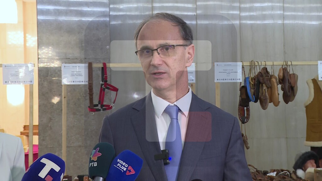 Macut: Vlada Srbije podržava ljude koji svojim znanjem i talentom čuvaju deo identiteta Srbije