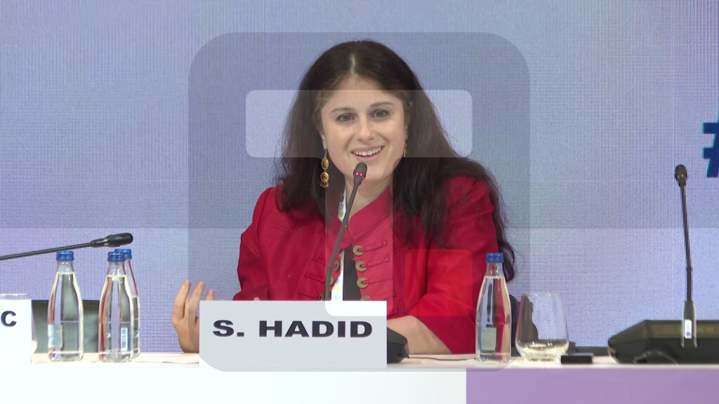 Hadid: U nekim delovima sveta naša religija se zloupotrebljava za opravdavanje diskiriminacije nad ženama